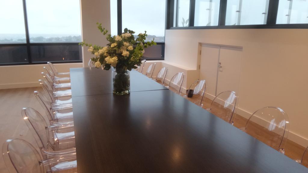 Whitehorse Towers Self Service Holiday Apartment بوكسهل المظهر الخارجي الصورة